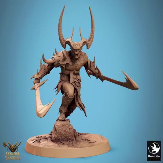 Lames cornues — Horned Blade Stance E 01 — rendu du créateur, socle non inclus